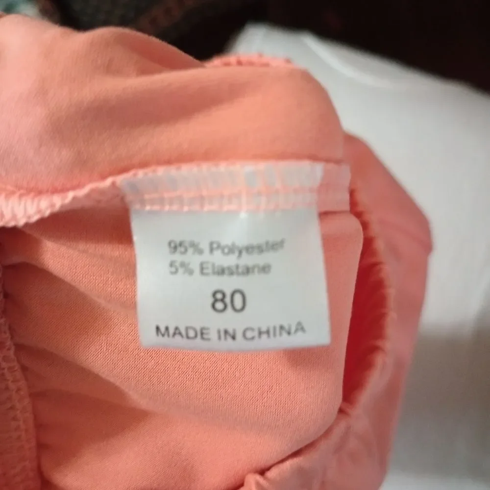 NWOT unbranded 12-18M bottoms (Chi008)